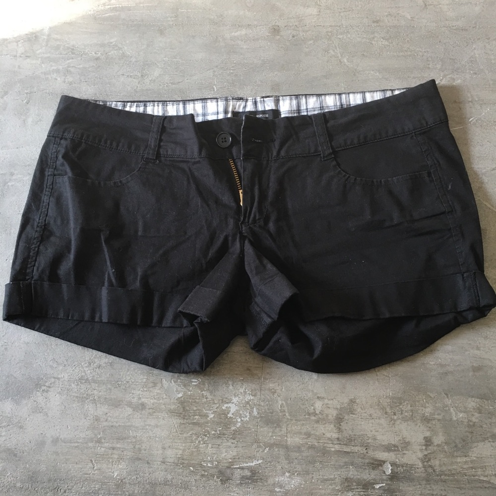 Beta House Black shorts